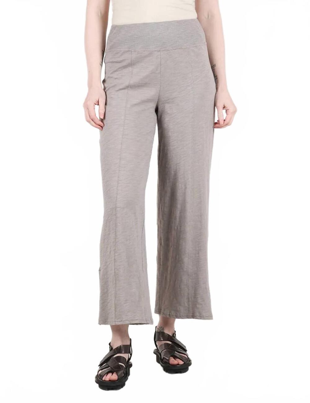NEW ESCAPE everywhere straight leg pants in fog